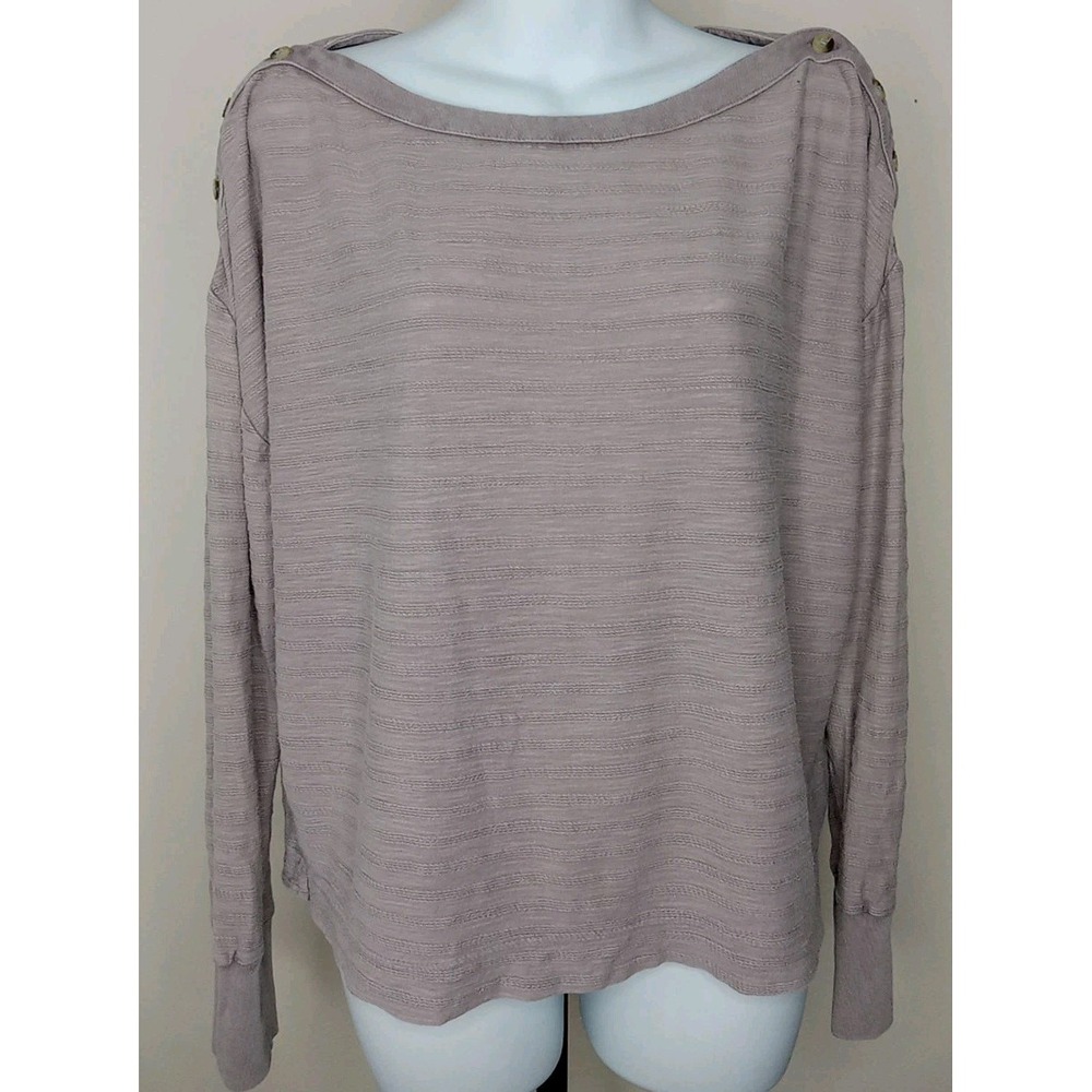 Anthropologie Women Lilac Ribbed Texture Shoulder Button‎ Detail Top Size S